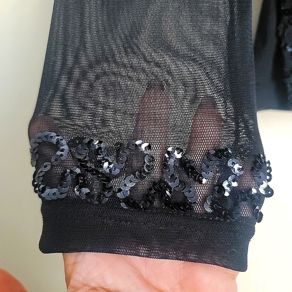 NWT Melanie Lyne Textured Sequins Chiffon Long Sleeve Top in Black Size… - Picture 7 of 13